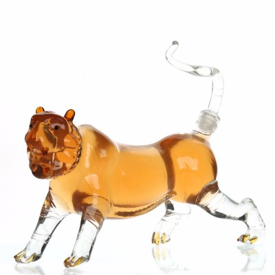 Jia Teng 1500ml new product animal shaped borosiliacte glass tiger decanter